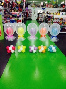 decoraciones con globos y tul