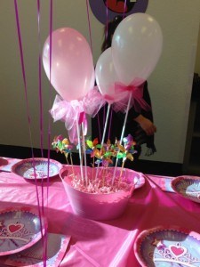 decoraciones con globos y tul